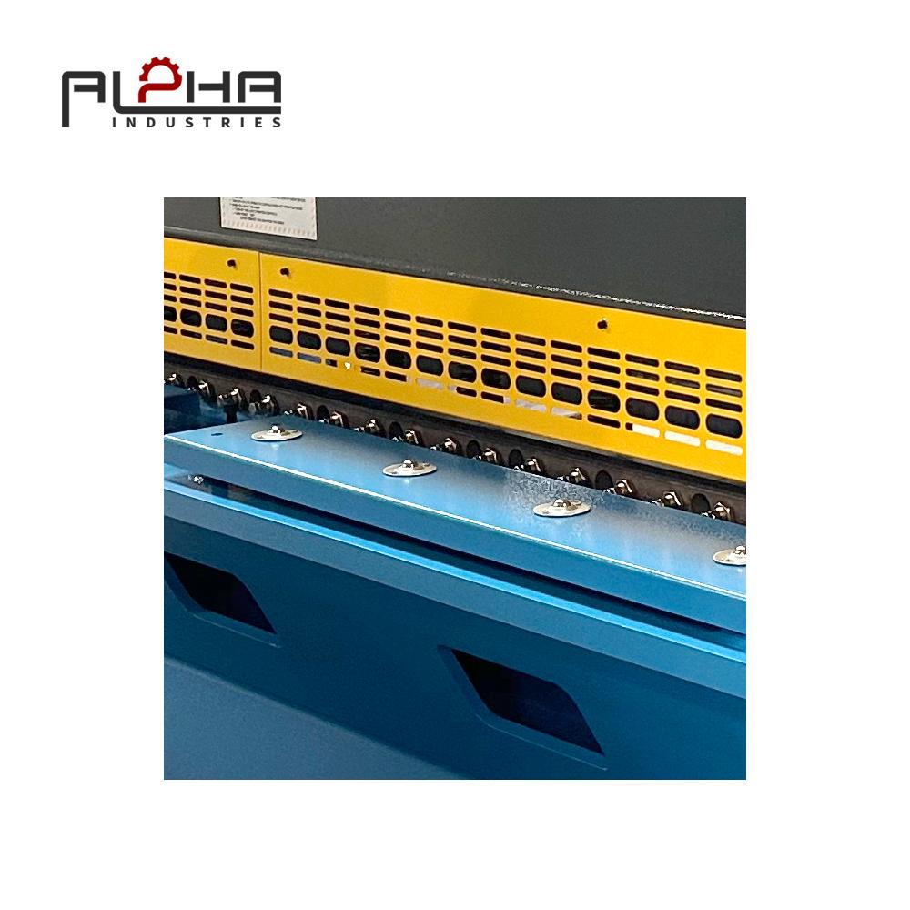 High Precision Guillotine Shear | Blade Control & Accuracy | Alpha