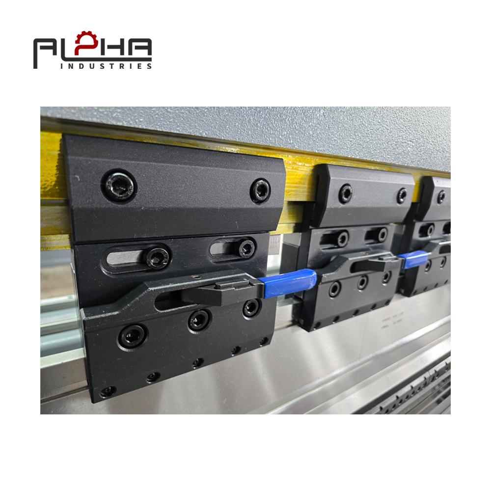 Prensa plegadora CNC energéticamente eficiente para Australia | Reducir el costo de energía